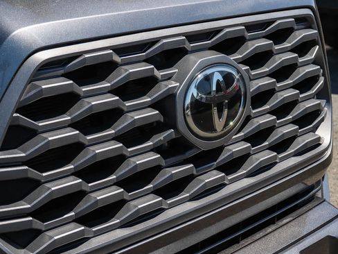Used 2023 Toyota Tacoma TRD Sport RWD image 6