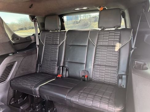 Certified 2024 Cadillac Escalade Sport Platinum image 31