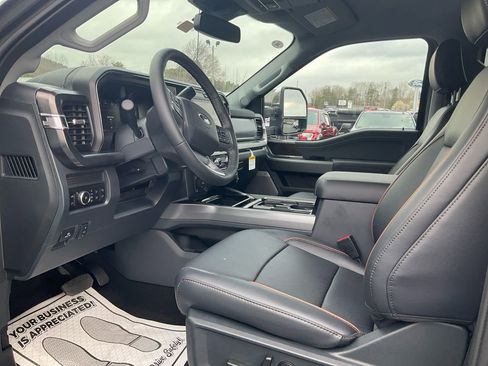 New 2026 Ford F250 Lariat image 15