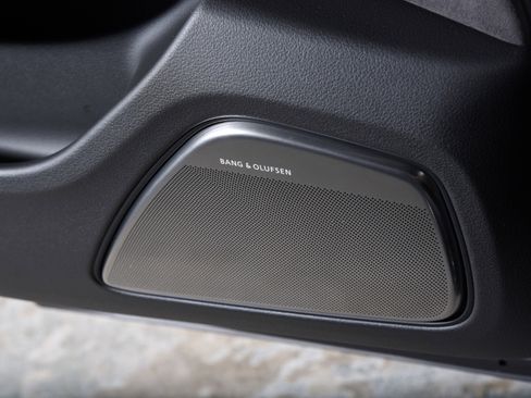 Used 2015 Audi S8 image 33