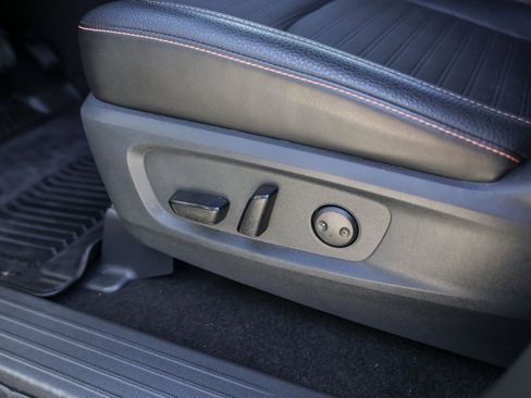 Used 2024 Nissan Pathfinder Rock Creek image 8