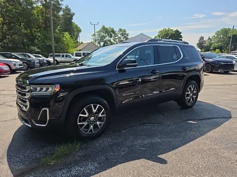 Used 2021 GMC Acadia SLE w/ Driver Convenience Package AWD/4WD image 3