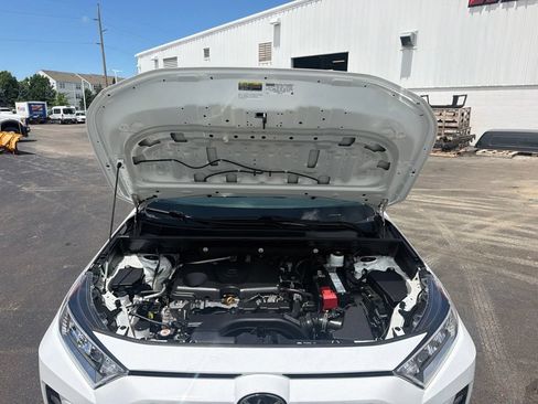 Used 2019 Toyota RAV4 XLE w/ Convenience Package AWD/4WD image 35