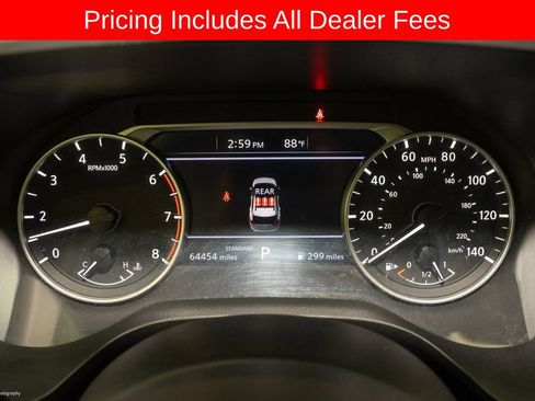 Used 2024 Nissan Rogue S FWD image 15