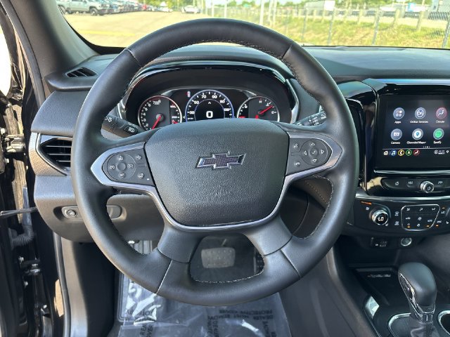 Used 2023 Chevrolet Traverse Premier w/ Redline Edition AWD/4WD image 35