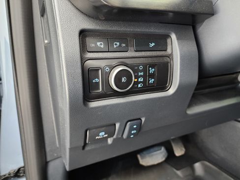 Used 2024 Ford F350 Lariat w/ Lariat Ultimate Package image 49