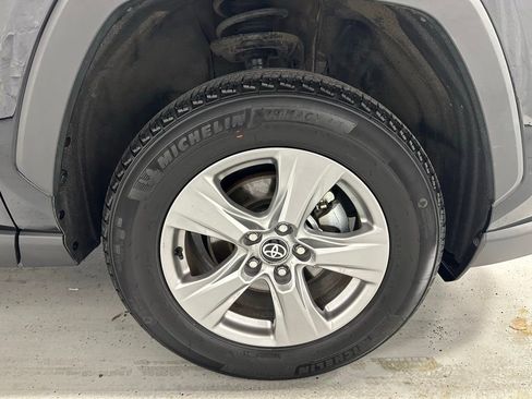 Used 2025 Toyota RAV4 XLE image 61