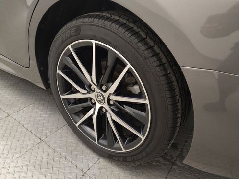 Used 2022 Toyota Camry SE image 31