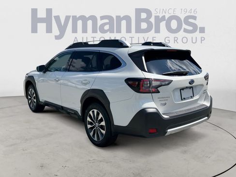 Certified 2025 Subaru Outback Touring XT AWD/4WD image 6