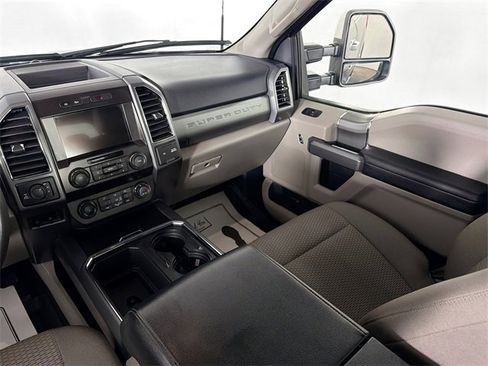 Used 2022 Ford F250 XLT w/ XLT Premium Package image 20