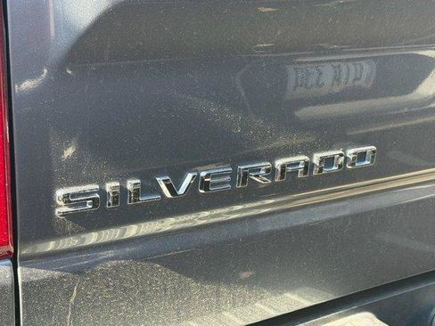 Used 2020 Chevrolet Silverado 1500 Custom w/ Custom Value Package RWD image 7