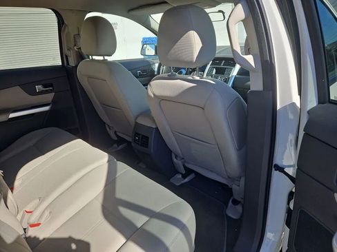 Used 2013 Ford Edge SE image 13