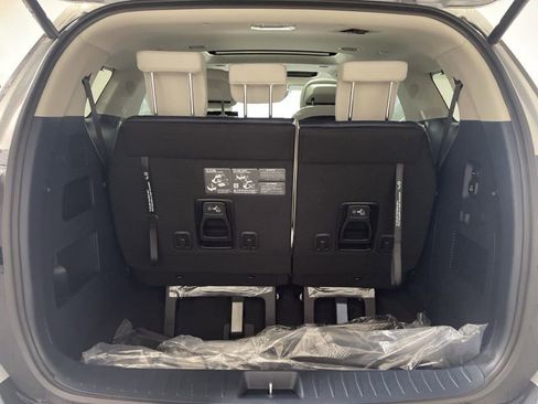 New 2026 Kia Carnival SX Prestige image 8