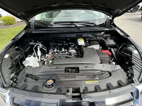Certified 2024 Nissan Pathfinder SV AWD/4WD image 14