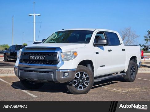 Used 2015 Toyota Tundra SR5 w/ SR5 Upgrade Package image 1