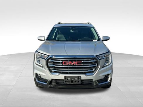 Used 2022 GMC Terrain SLT image 8
