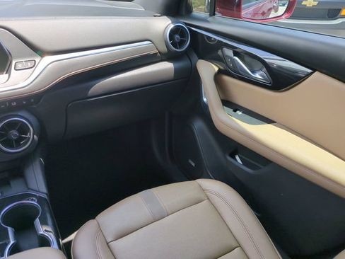 Used 2019 Chevrolet Blazer Premier w/ Driver Confidence II Package FWD image 19