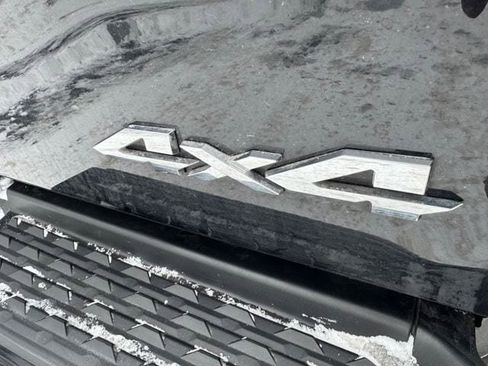 Used 2022 RAM 2500 Big Horn w/ Level 1 Equipment Group image 46