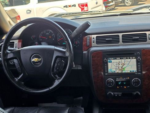 Used 2011 Chevrolet Silverado 2500 LTZ AWD/4WD image 10