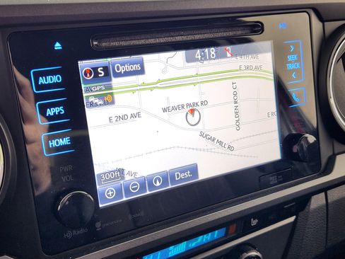 Used 2017 Toyota Tacoma TRD Off-Road image 21