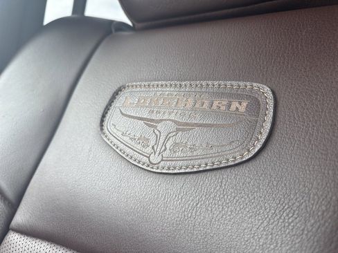 Used 2018 RAM 2500 Longhorn w/ Convenience Group image 15