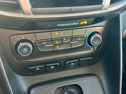 Used 2020 Ford Transit Connect XL FWD image 27