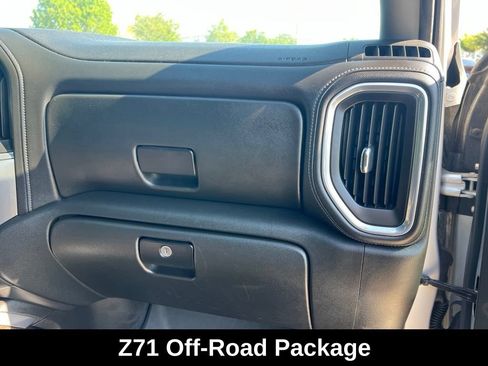 Used 2021 Chevrolet Silverado 1500 RST AWD/4WD image 11