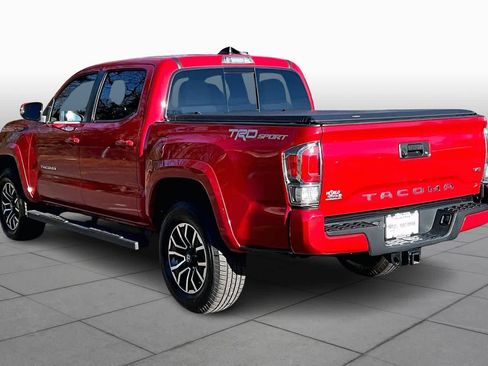 Used 2020 Toyota Tacoma TRD Sport image 12
