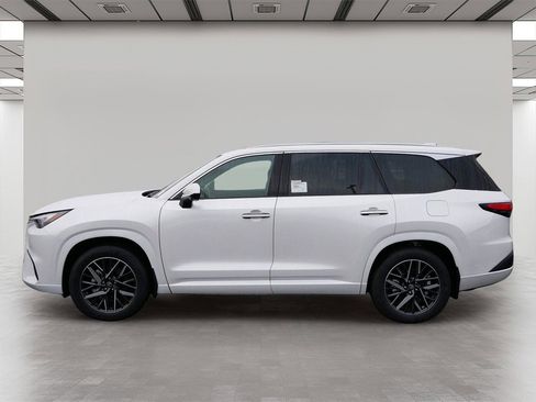 New 2026 Lexus TX 350 AWD image 3