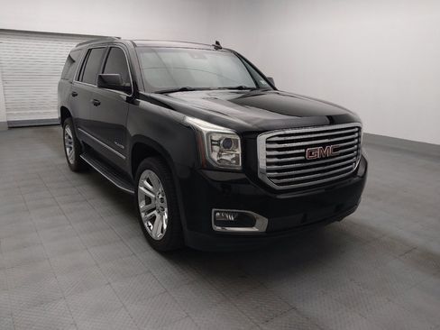 Used 2017 GMC Yukon SLT w/ Premium Edition RWD image 13