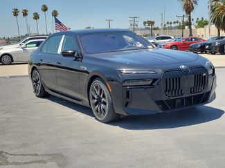 New 2026 BMW i7 M70 w/ Executive Package AWD/4WD video 2