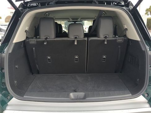 Used 2022 Nissan Pathfinder SL image 13