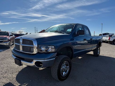 Used 2004 Dodge Ram 2500 Truck SLT w/ Trailer Tow Group image 4