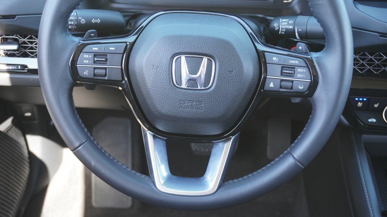 Used 2023 Honda Accord Touring image 31