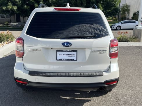 Used 2016 Subaru Forester 2.5i w/ Alloy Wheel Package AWD/4WD image 5