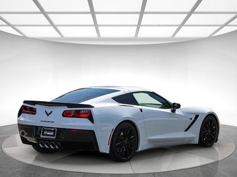 Used 2015 Chevrolet Corvette Stingray Coupe w/ 2LT Preferred Equipment Group RWD image 4
