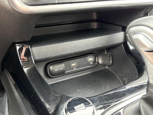 Used 2022 Kia Seltos Nightfall Edition AWD/4WD image 12