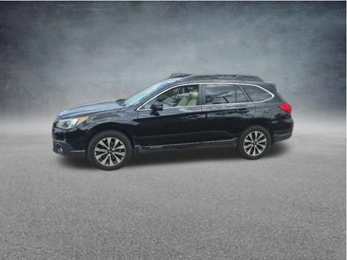 Used 2017 Subaru Outback 3.6R Limited AWD/4WD image 5