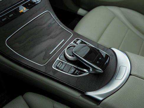 Used 2019 Mercedes-Benz GLC 300 4MATIC DRIVER ASSIST PKG PARKI image 23