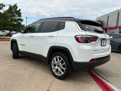 Used 2025 Jeep Compass Limited AWD/4WD image 7