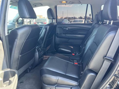 Used 2016 Honda Pilot Elite image 22