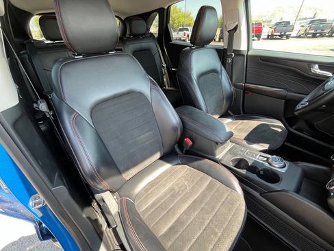Used 2021 Ford Escape SEL w/ SEL Stealth AWD Package image 20