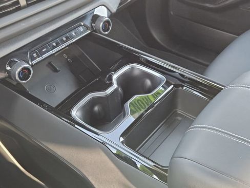 New 2026 Chevrolet Silverado EV LT image 15