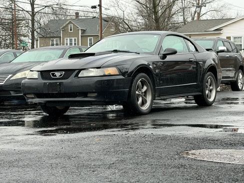 Used 2001 Ford Mustang GT Premium RWD image 3