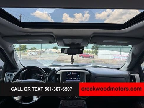 Used 2019 GMC Sierra 2500 Denali w/ Duramax Plus Package AWD/4WD image 14