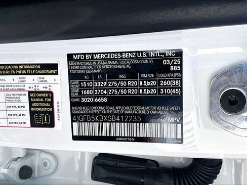 Certified 2025 Mercedes-Benz GLE 450 4MATIC image 37