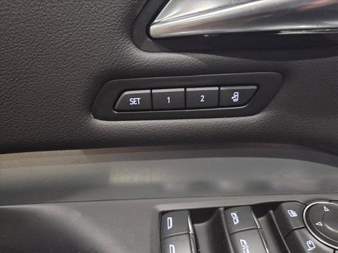 Used 2021 Cadillac XT4 Premium Luxury w/ Cold Weather Package image 19