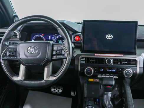 Used 2025 Toyota 4Runner TRD Sport Premium AWD/4WD image 18