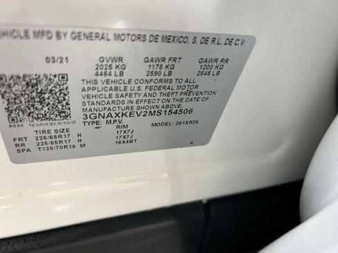 Used 2021 Chevrolet Equinox LT FWD image 27