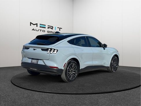 Used 2025 Ford Mustang Mach-E Premium RWD image 9